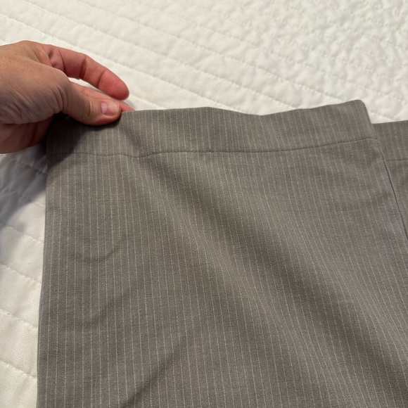 WORTHINGTON trouser leg grey pinstriped SZ 10 Long - Picture 7 of 8